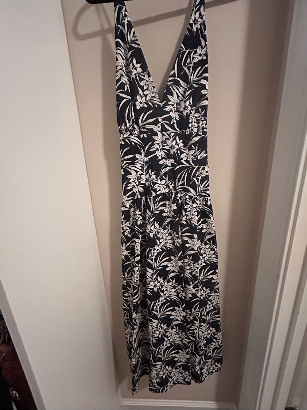 Madewell Floral V-Neck Maxi Dress in Black and White